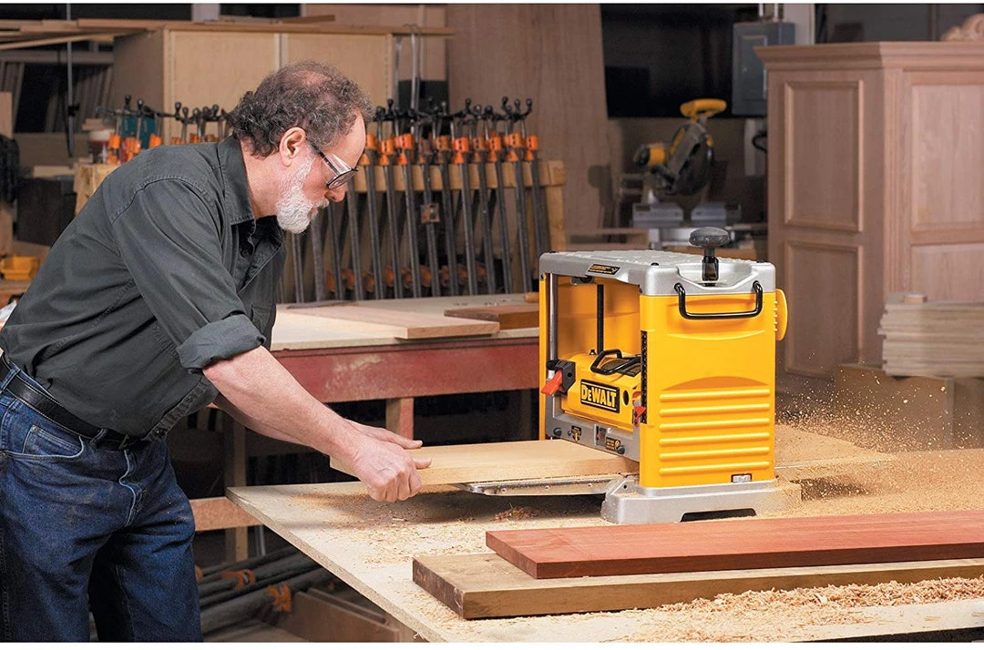 Tools DEWALT Benchtop Planer, Single Speed, 15-Amp, 12-1/2-Inch (DW734)