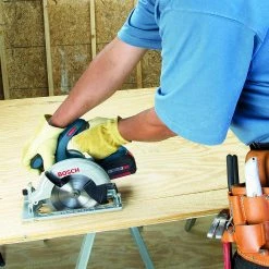 Bosch Bare-Tool CCS180B 18-Volt Lithium-Ion 6-1/2-Inch Lithium-Ion Circular Saw