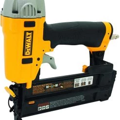 DEWALT Brad Nailer Kit, 18GA, 5/8-Inch To 2-Inch (DWFP12231)